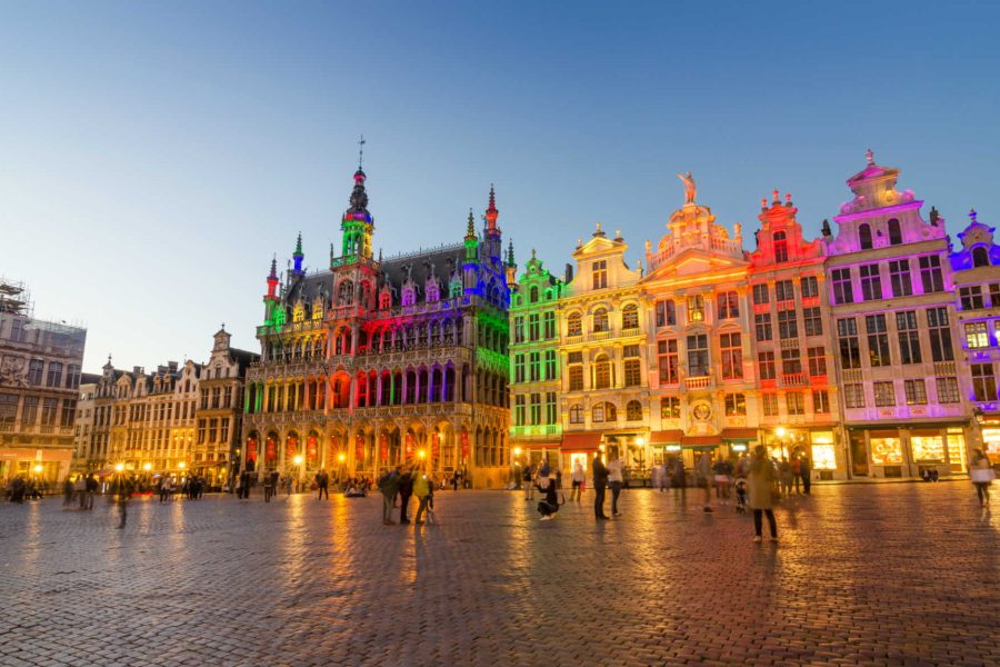 grand-place-brussels-belgium-shutterstock_286144574