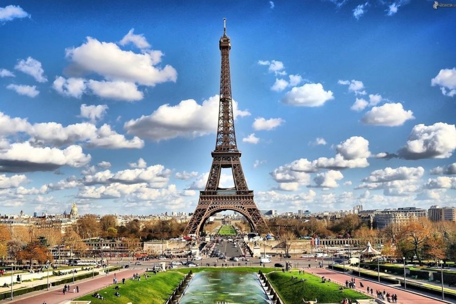 picture-of-eiffel-tower-338515-1140x759